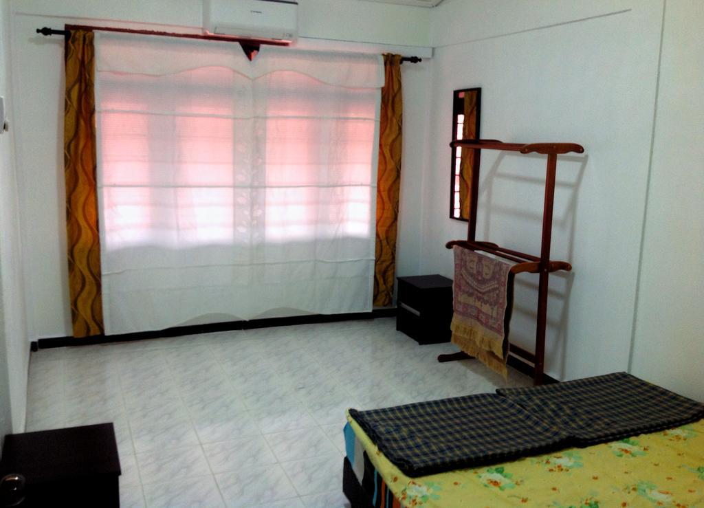 Nur Muslim Homestay At Kota Bharu Bagian luar foto
