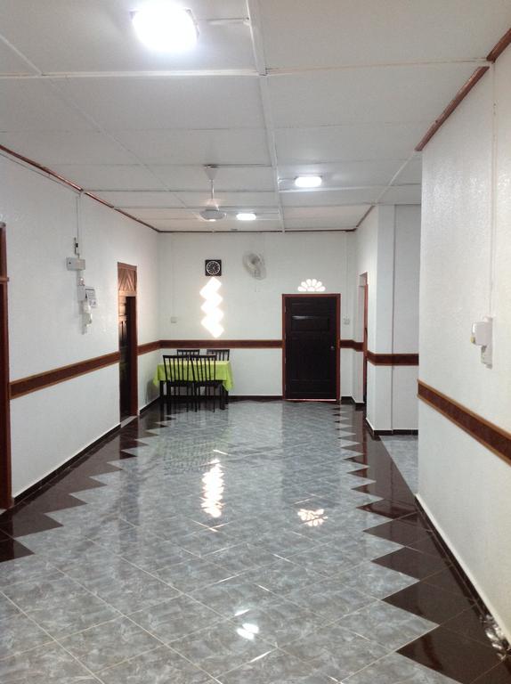 Nur Muslim Homestay At Kota Bharu Bagian luar foto