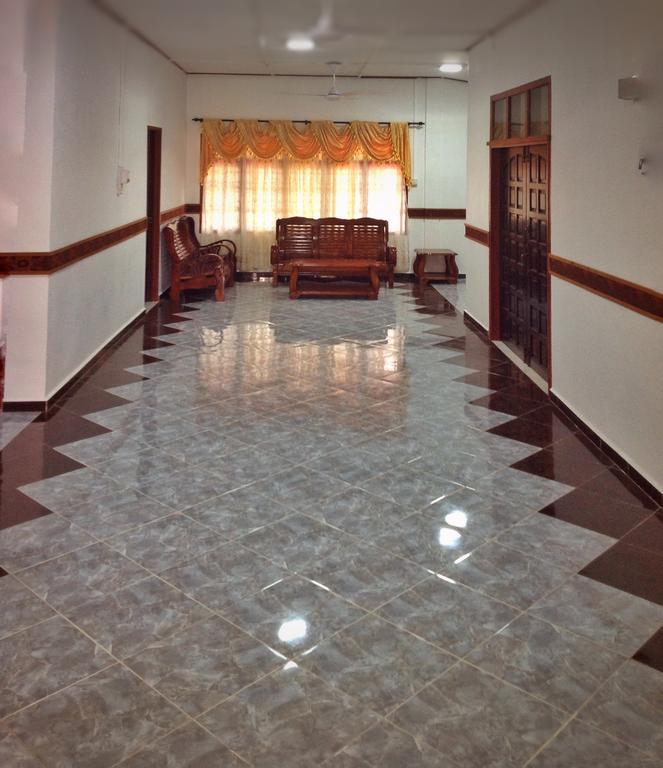 Nur Muslim Homestay At Kota Bharu Bagian luar foto